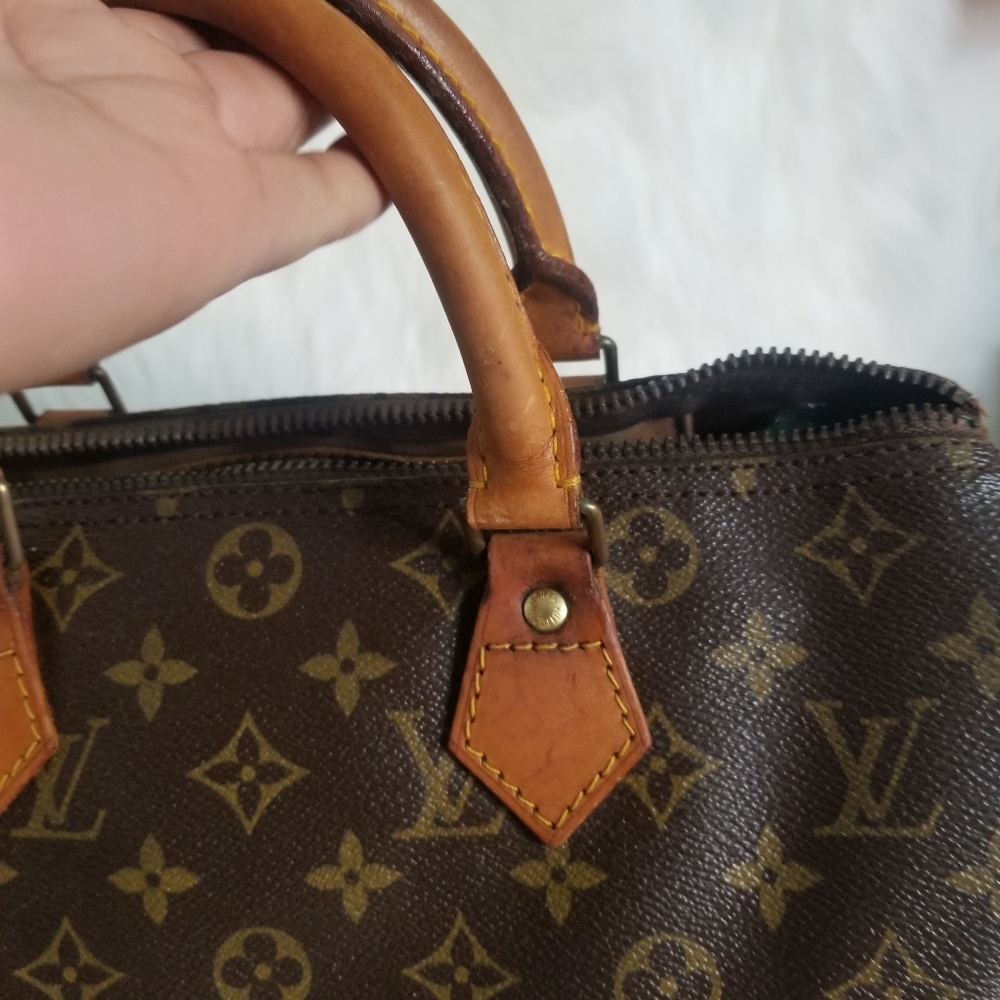 LOUIS VUITTON SPEEDY 3] - Picture 9 of 17